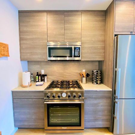 Modern Ballard Townhouse - 92 Walkscore & Rooftop! 시애틀 외부 사진