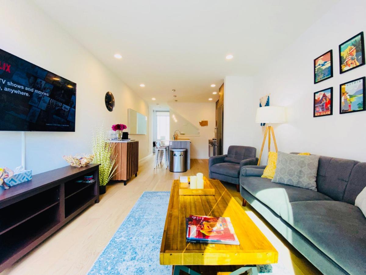 Modern Ballard Townhouse - 92 Walkscore & Rooftop! 시애틀 외부 사진