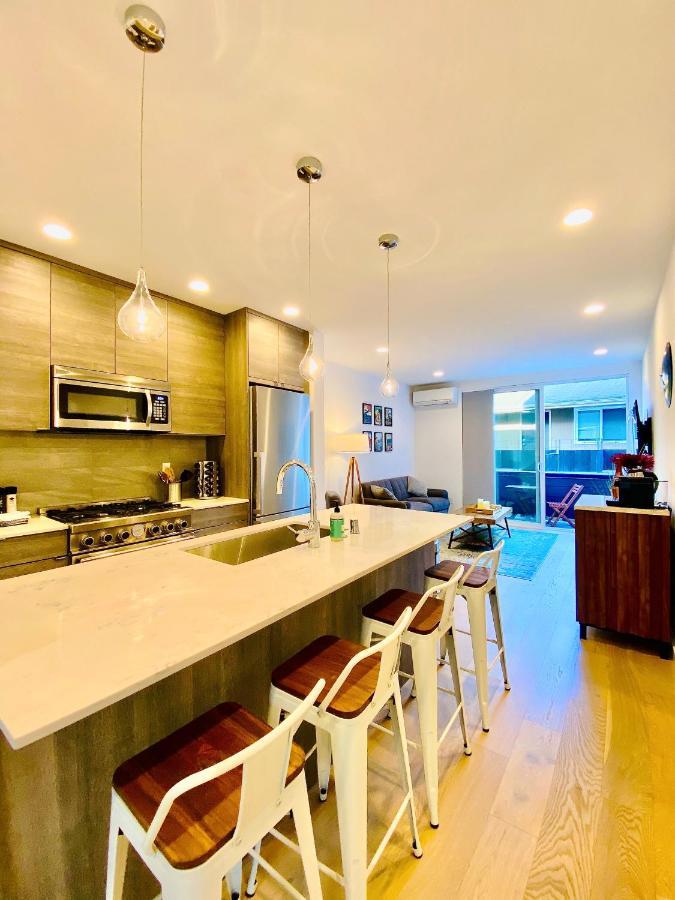 Modern Ballard Townhouse - 92 Walkscore & Rooftop! 시애틀 외부 사진