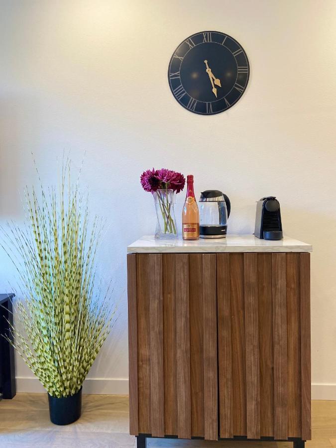 Modern Ballard Townhouse - 92 Walkscore & Rooftop! 시애틀 외부 사진